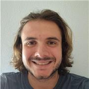 Licenciado en CAFD imparte clases de fútbol